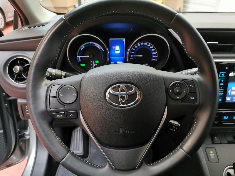 Toyota Auris 1.8 CVT HSD TC - photo 13