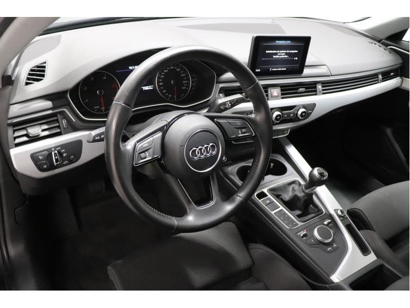Audi A4 2.0TDI - photo 14